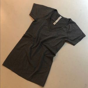 Lululemon Swiftly Tech Short Sleeve V-neck T-shirt